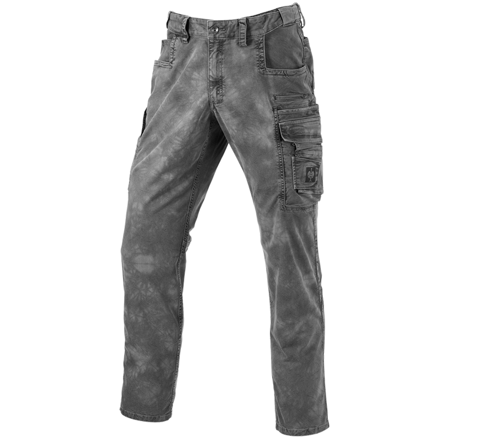 Kollaborationen: Eintracht Trousers Dye + faded grey