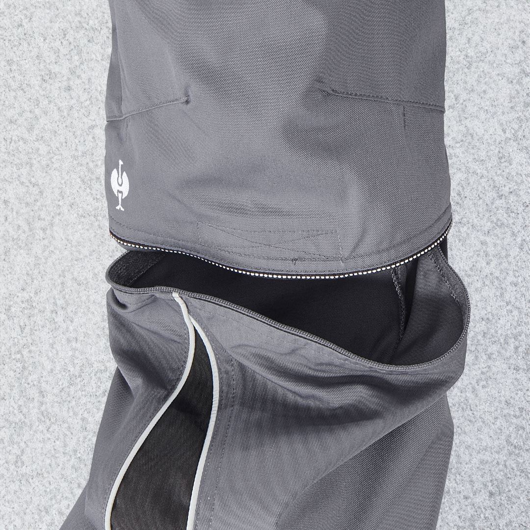 Engel Cargo Diensthose, Schwarz