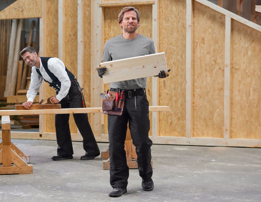 Hosen: e.s. Zunfthose Doppelpilot,o. Schlag m. Knietasche + schwarz 1