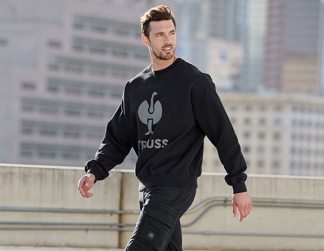 Shirts & Co.: Oversize Sweatshirt e.s.motion ten + oxidschwarz vintage 1