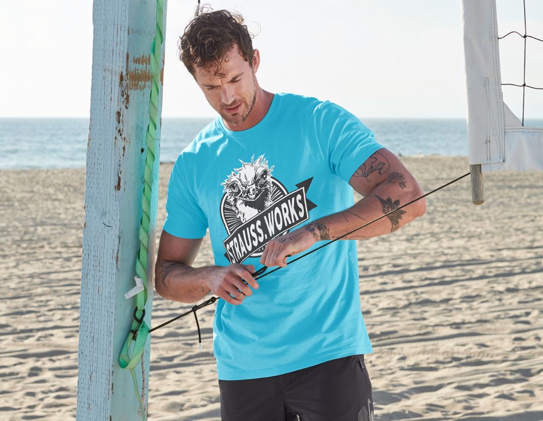 Bekleidung: e.s. T-Shirt strauss works + lapistürkis