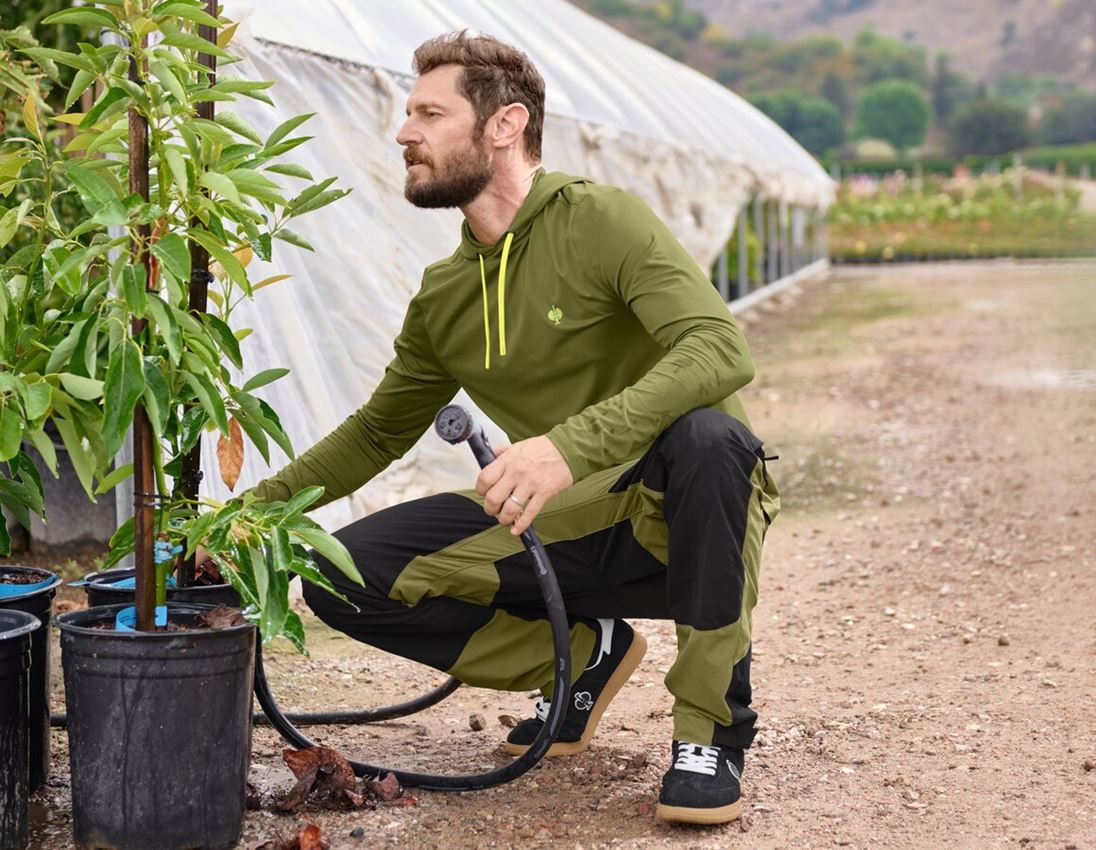 Shirts & Co.: Funktions Hoody-Longsleeve UV e.s.trail + wacholdergrün/limegrün 2