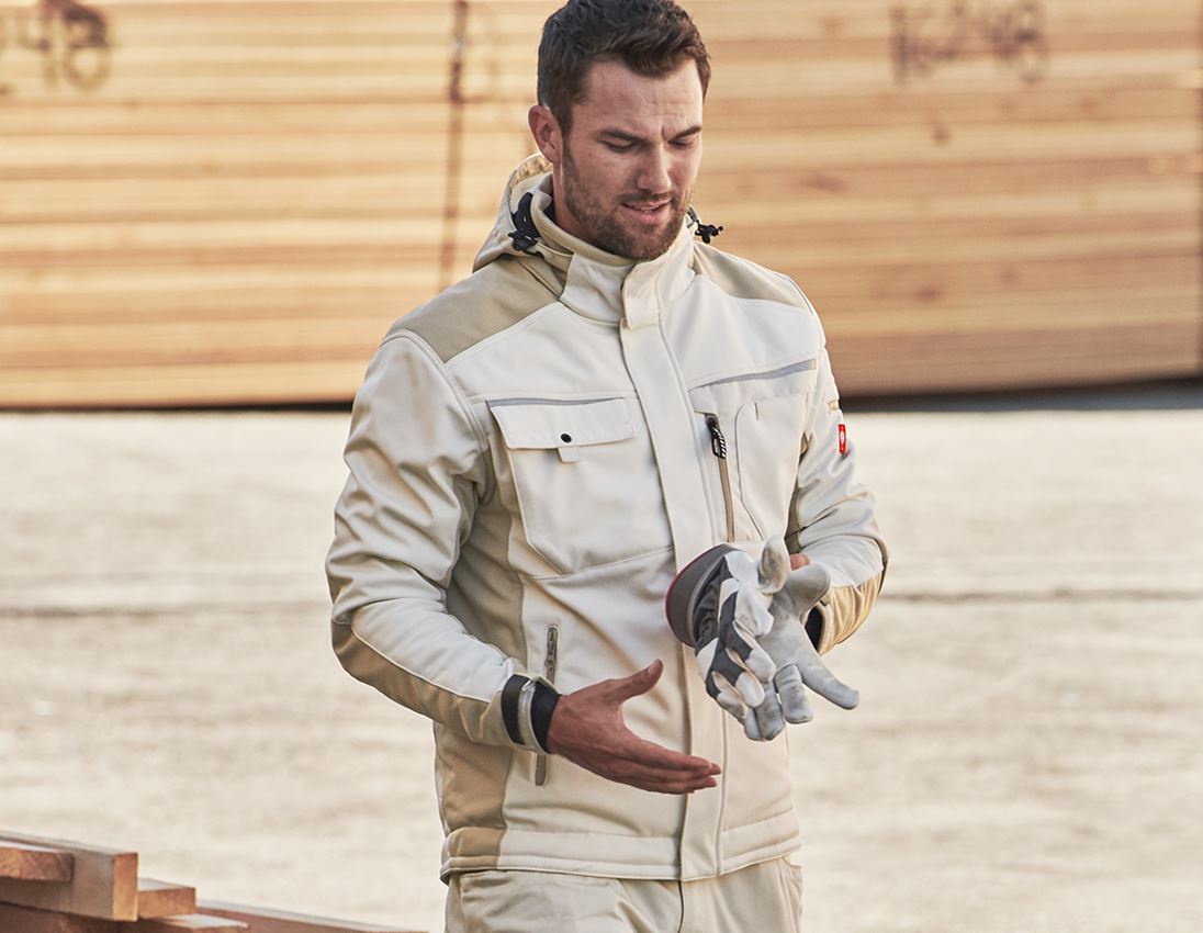 Themen: Softshelljacke e.s.motion + gips/lehm 1
