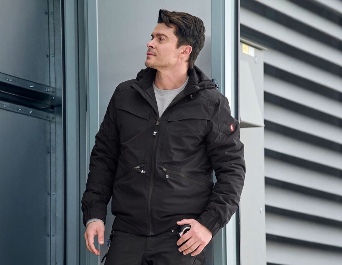 Themen: Winterjacke e.s.ambition + schwarz