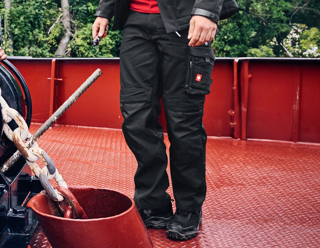 Hosen: Eintracht Work Trousers + black