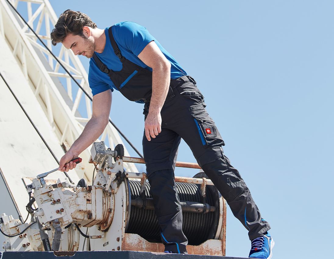 Hosen: Latzhose e.s.motion 2020 + graphit/enzianblau 1