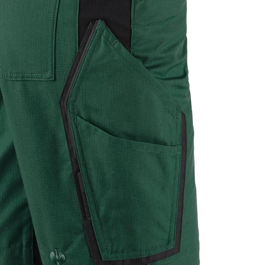 Themen: Short e.s.vision, Damen + grün/schwarz 2