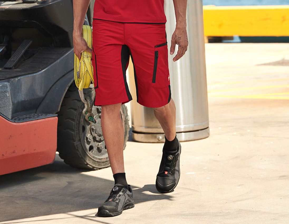 Hosen: Short e.s.vision, Herren + rot/schwarz
