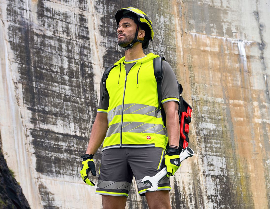 Hosen: Reflex Funktions Short e.s.ambition + anthrazit/warngelb 1