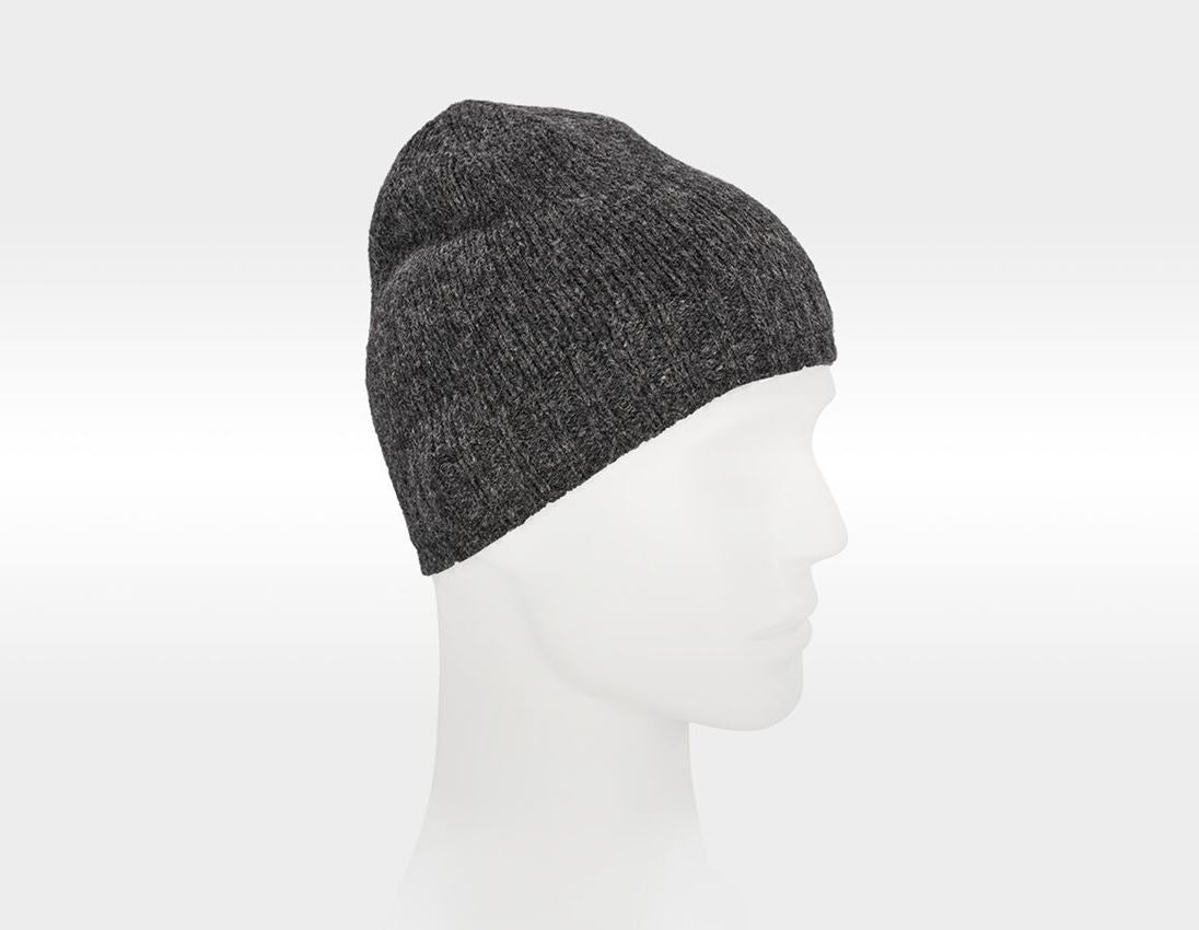Accessoires: e.s. Grobstrickmütze + titan 3