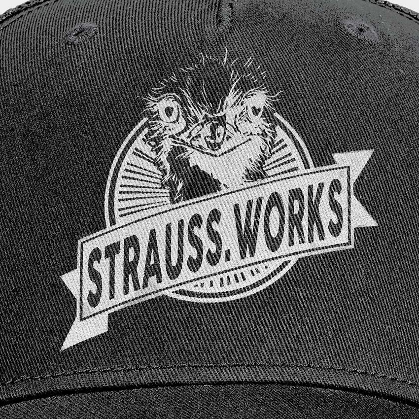 Accessoires: Cap e.s.iconic works + carbongrau 2