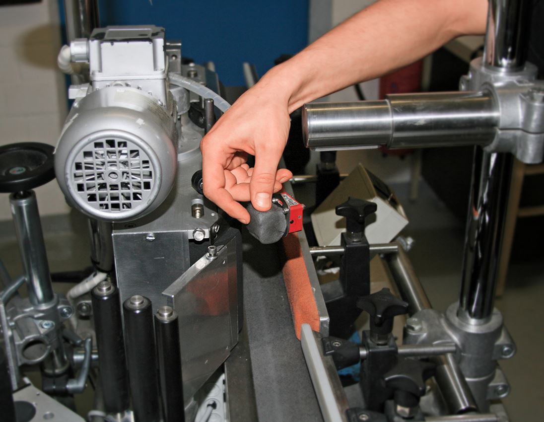 Klebstoffe: Reparatur Stick Edelstahl