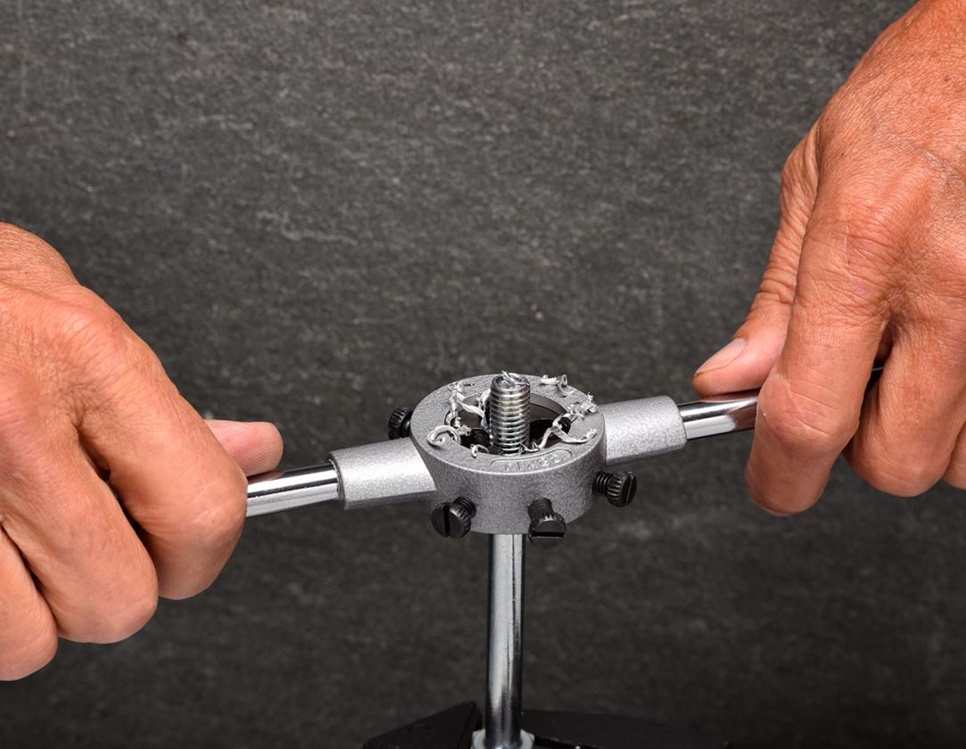 Bohrer: e.s. Metall-Gewinde-/Schneid- Werkzeug-Satz prof. 7