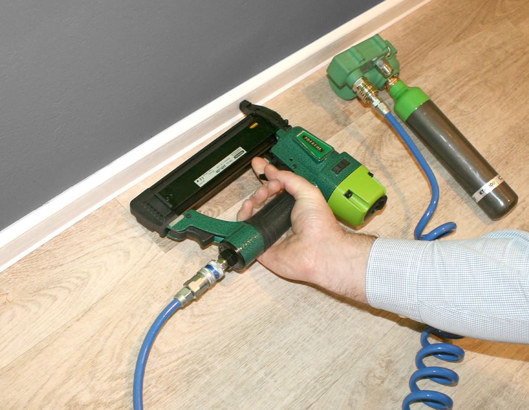 Druckluftwerkzeug | Zubehör: Prebena Druckluftnagler 2XR-J50 1