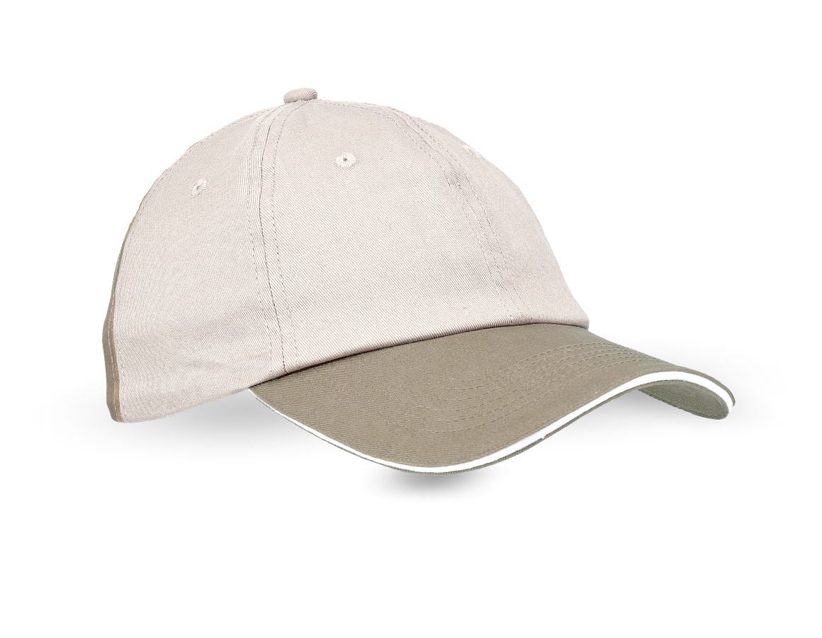 Accessoires: e.s. Cap color + pleister/leem