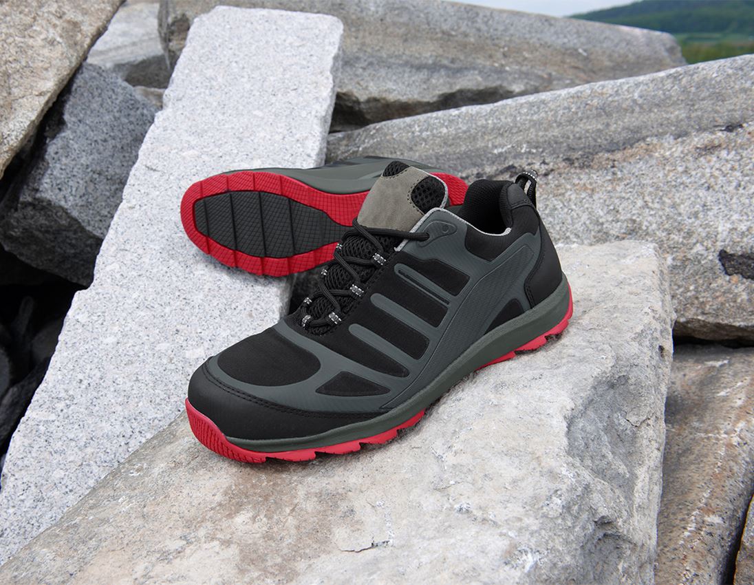 S1: S1 Sicherheitshalbschuhe Tripoli + schwarz/grau