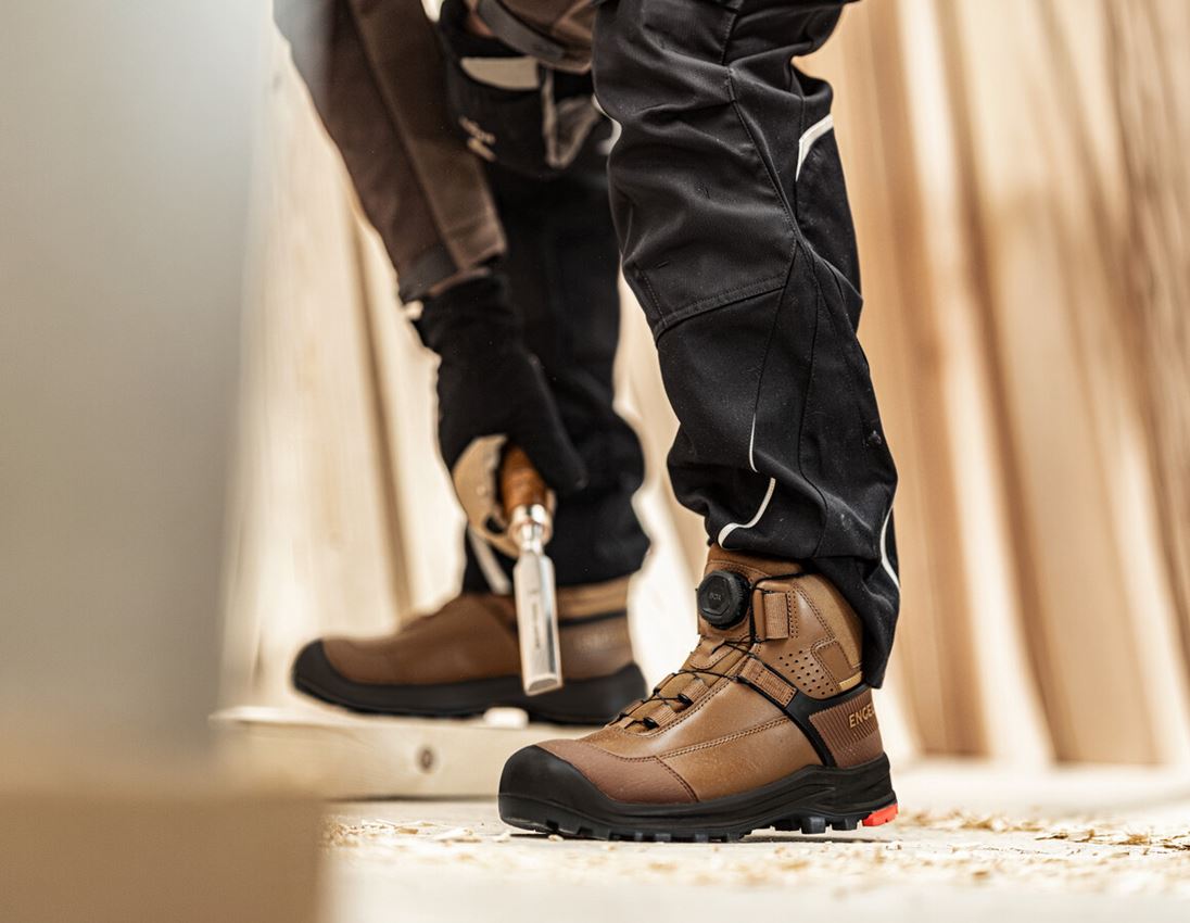 S3: S3 Veiligheidsschoenen e.s. Sawato mid + woestijnbruin/amandelbruin 1