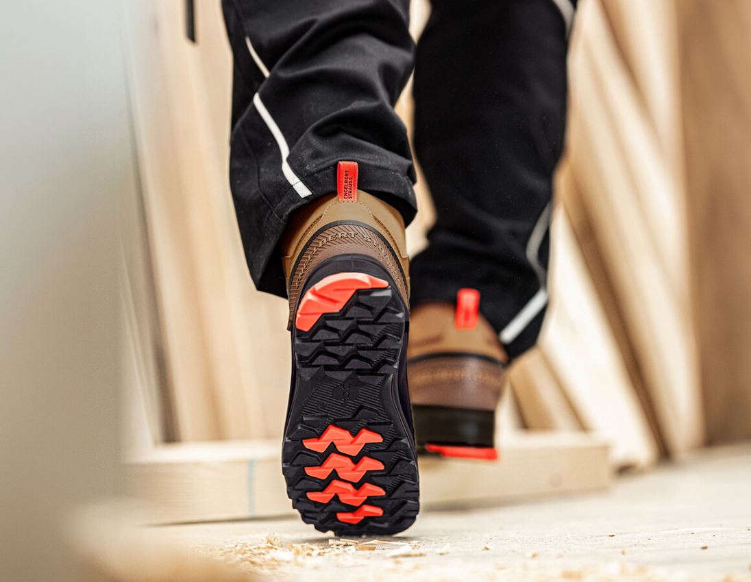 S3: S3 Veiligheidsschoenen e.s. Sawato mid + woestijnbruin/amandelbruin 2