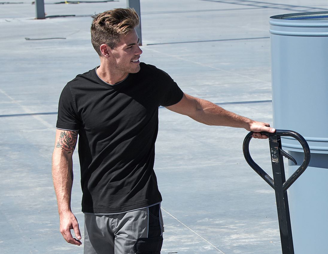 Themen: e.s. T-Shirt cotton stretch Layer + schwarz/zement 1