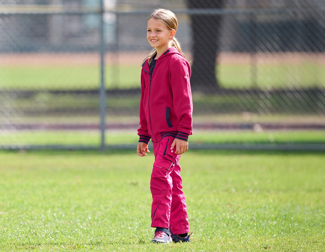 Shirts & Co.: Hoody-Sweatjacke e.s.motion 2020, Kinder + beere/dunkelblau 2