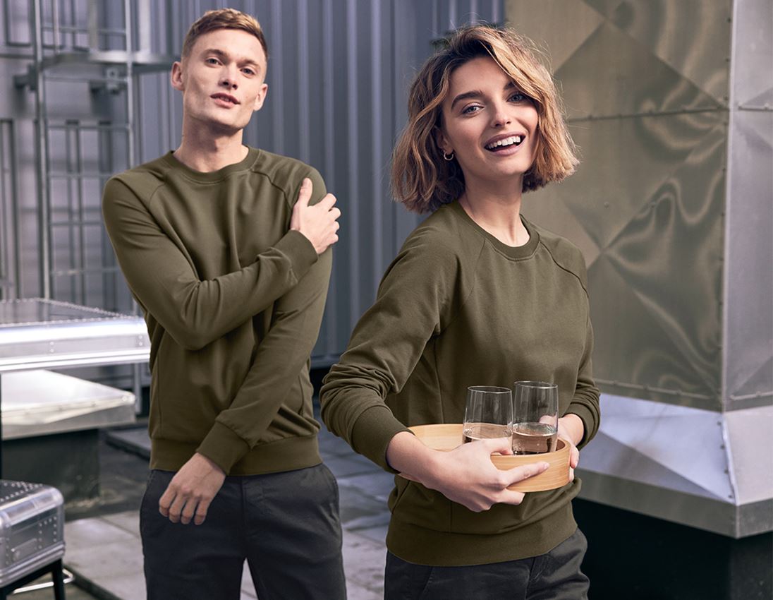 Thèmes: e.s. Sweatshirt cotton stretch, femmes + vert boue 1