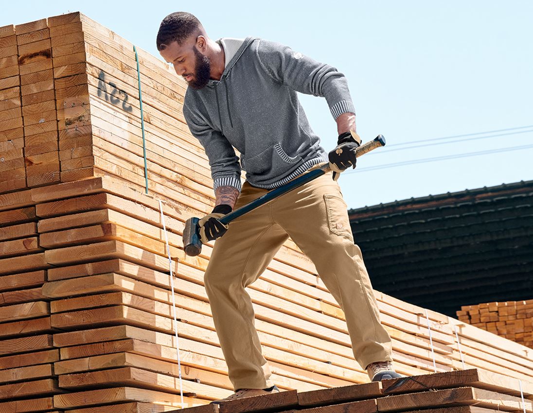 Hauts: Sweat en tricot e.s.iconic + gris carbone 4