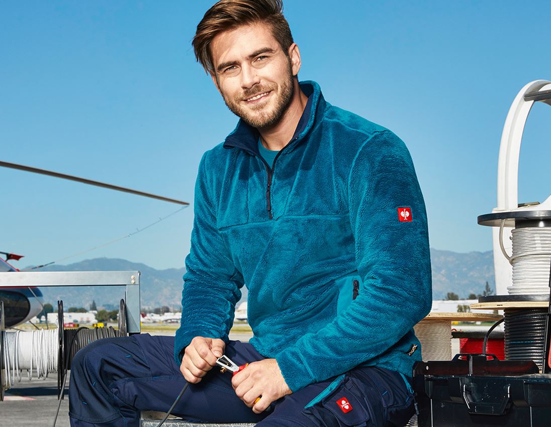 Hauts: Pull camionneur Highloft e.s.motion 2020 + atoll/bleu foncé