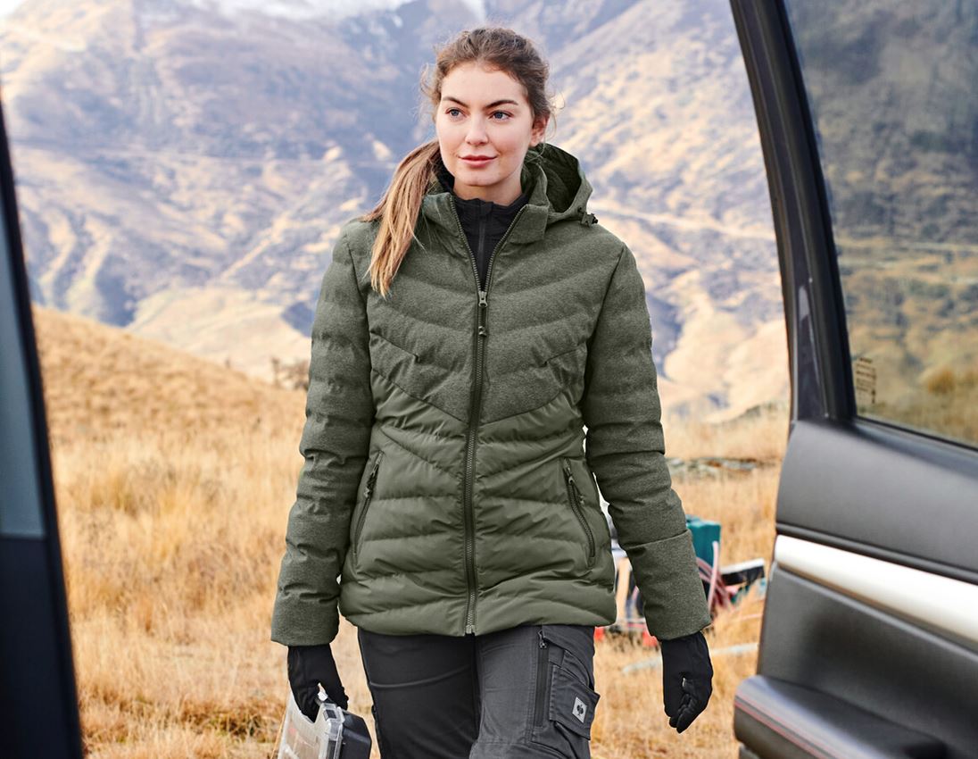 Winterjacks: Winterjack e.s.motion ten, dames + camouflagegroen