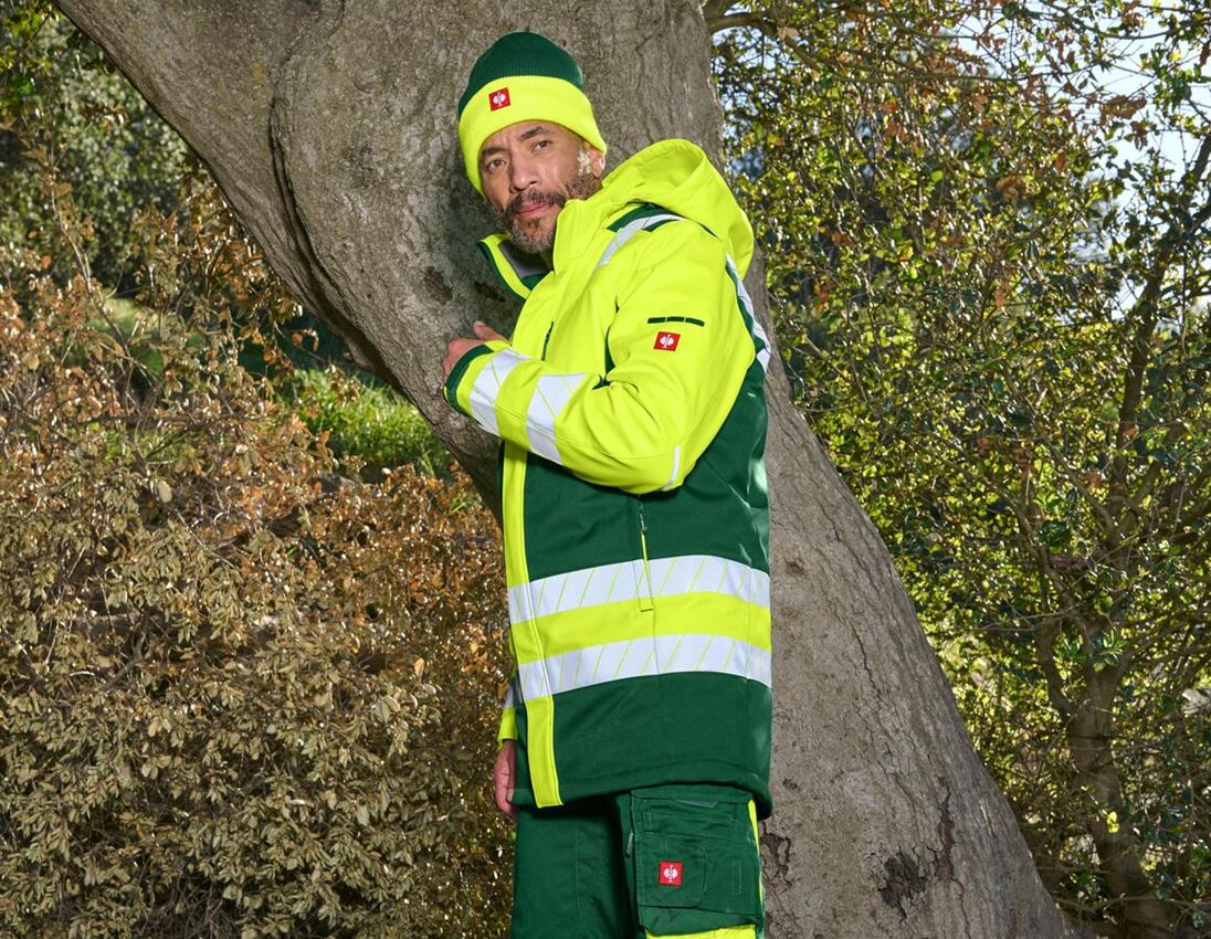 Arbeitsjacken: Warnschutz Winter Softshellparka e.s.motion 24/7 + grün/warngelb 3