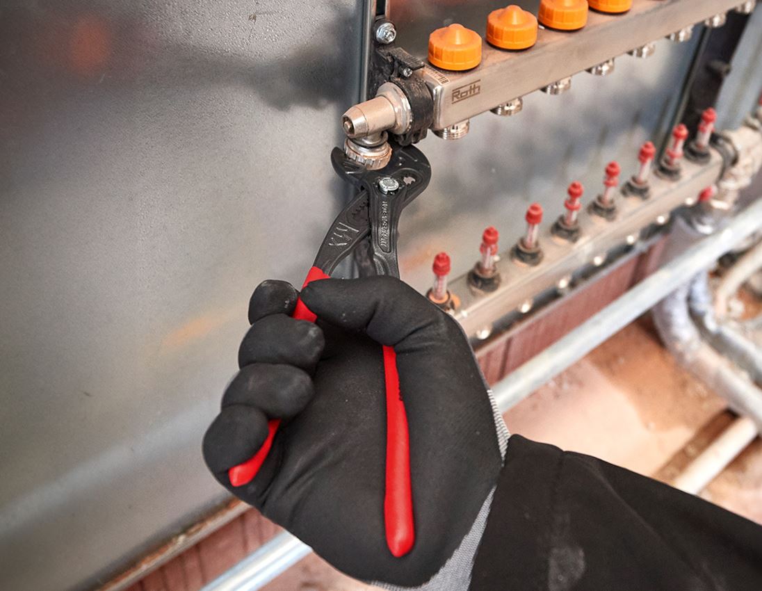 Outils: STRAUSSbox small pince Wapu insert 4