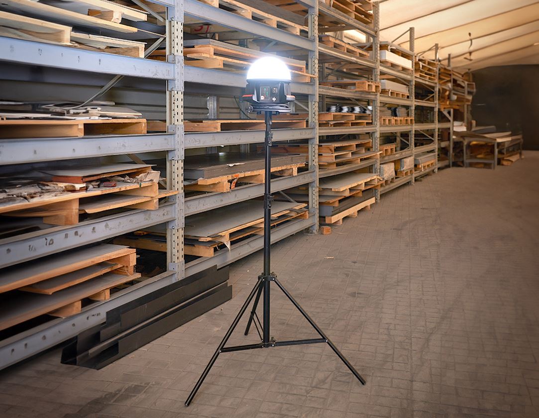 Lampes | Eclairages: Trépied pour projecteur