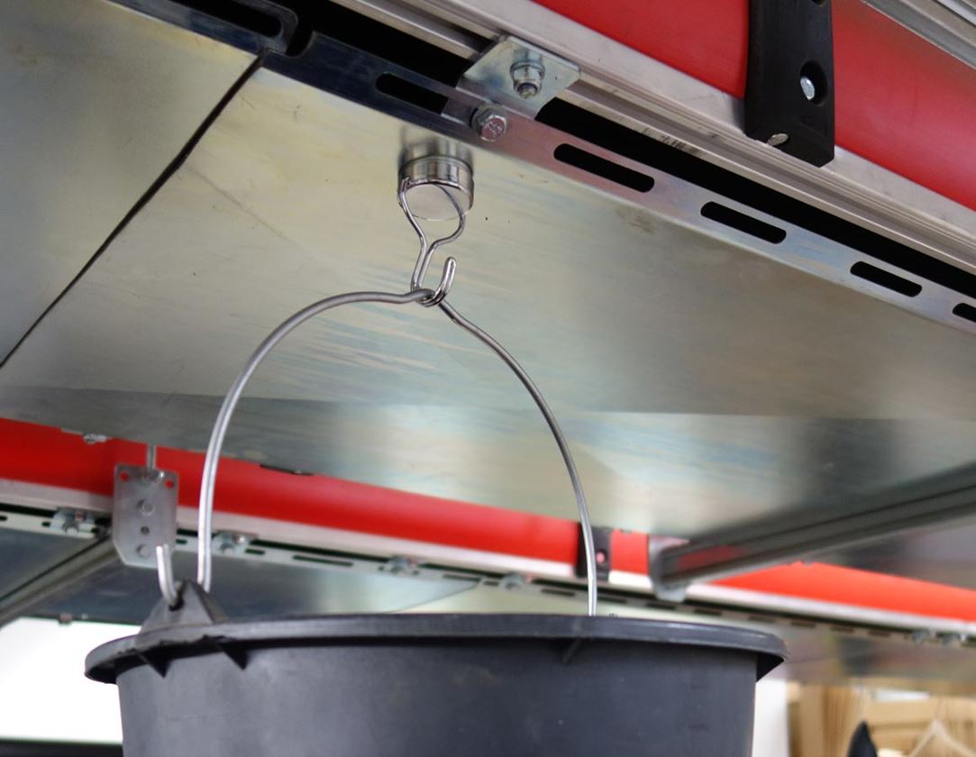 Kleinteile: Neodym-Magnet mit Karussell-Haken 2