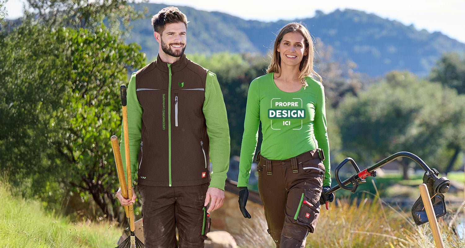 Strauss MyDesign – Un homme et une femme portent des vêtements imprimés et brodés