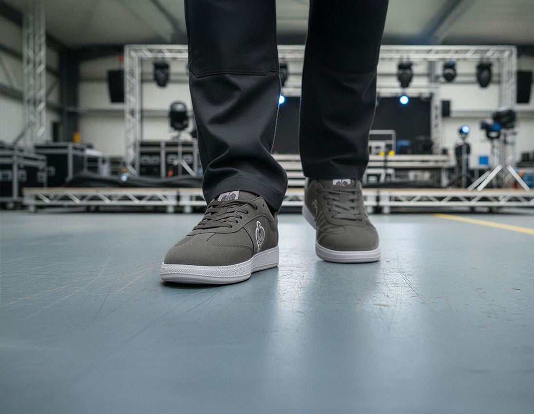 O1: O1 Berufsschuhe e.s. Brockton low + carbongrau 2