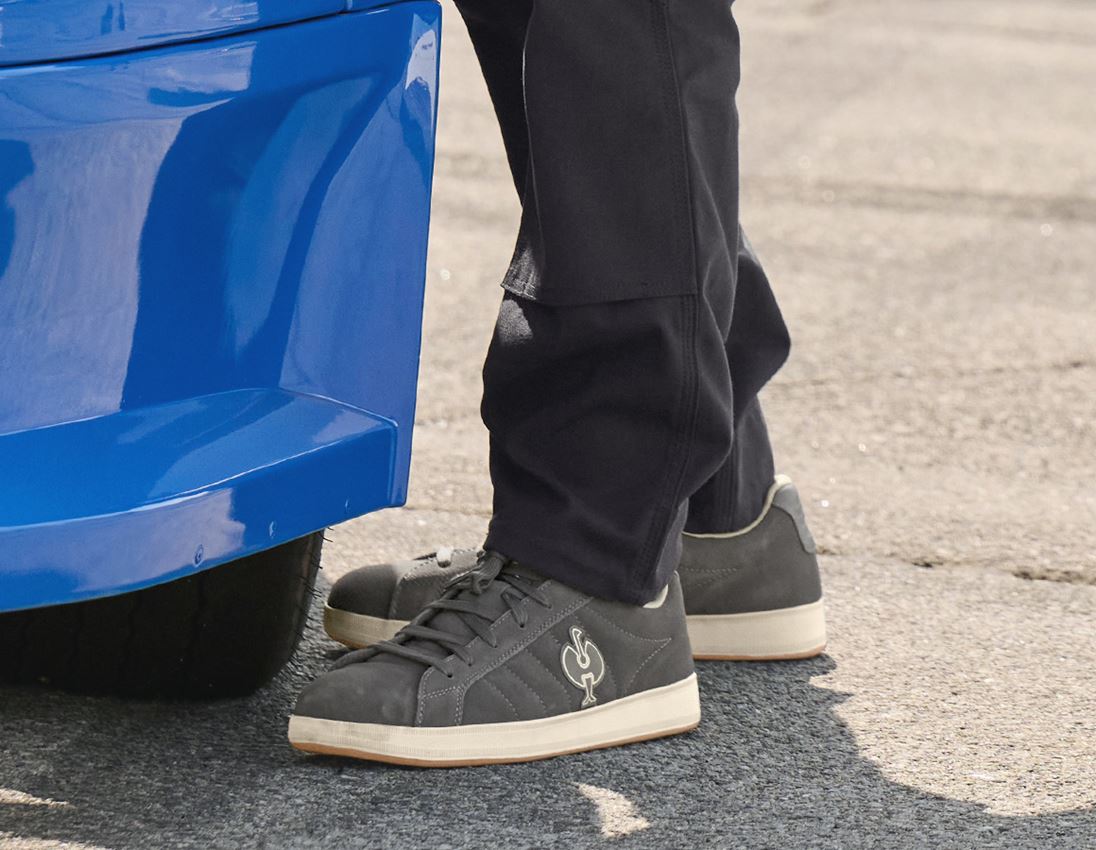 Cuisinier | Restauration | Service: S1 Chaussures basses de sécurité e.s Tampa low + gris carbone