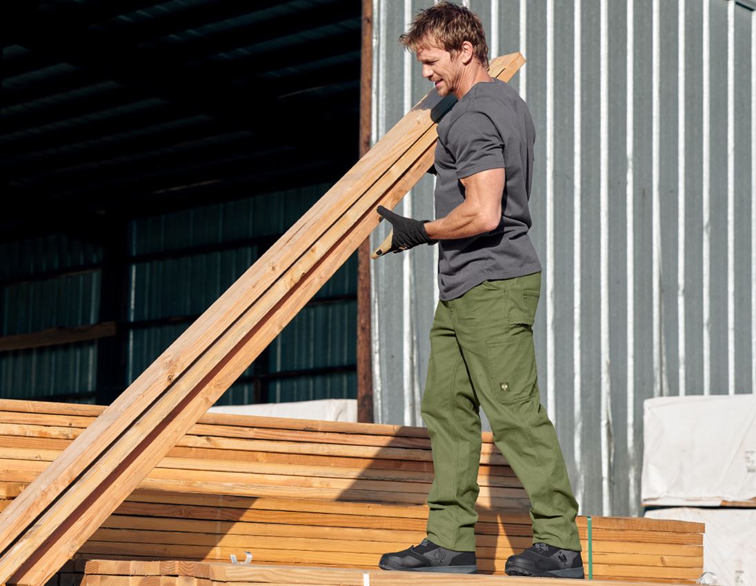 Shirts & Co.: T-Shirt heavy e.s.iconic + carbongrau 2