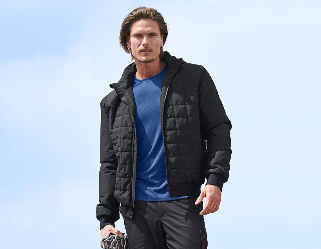 Thèmes: Blouson d'aviateur à capuche e.s.concrete + noir