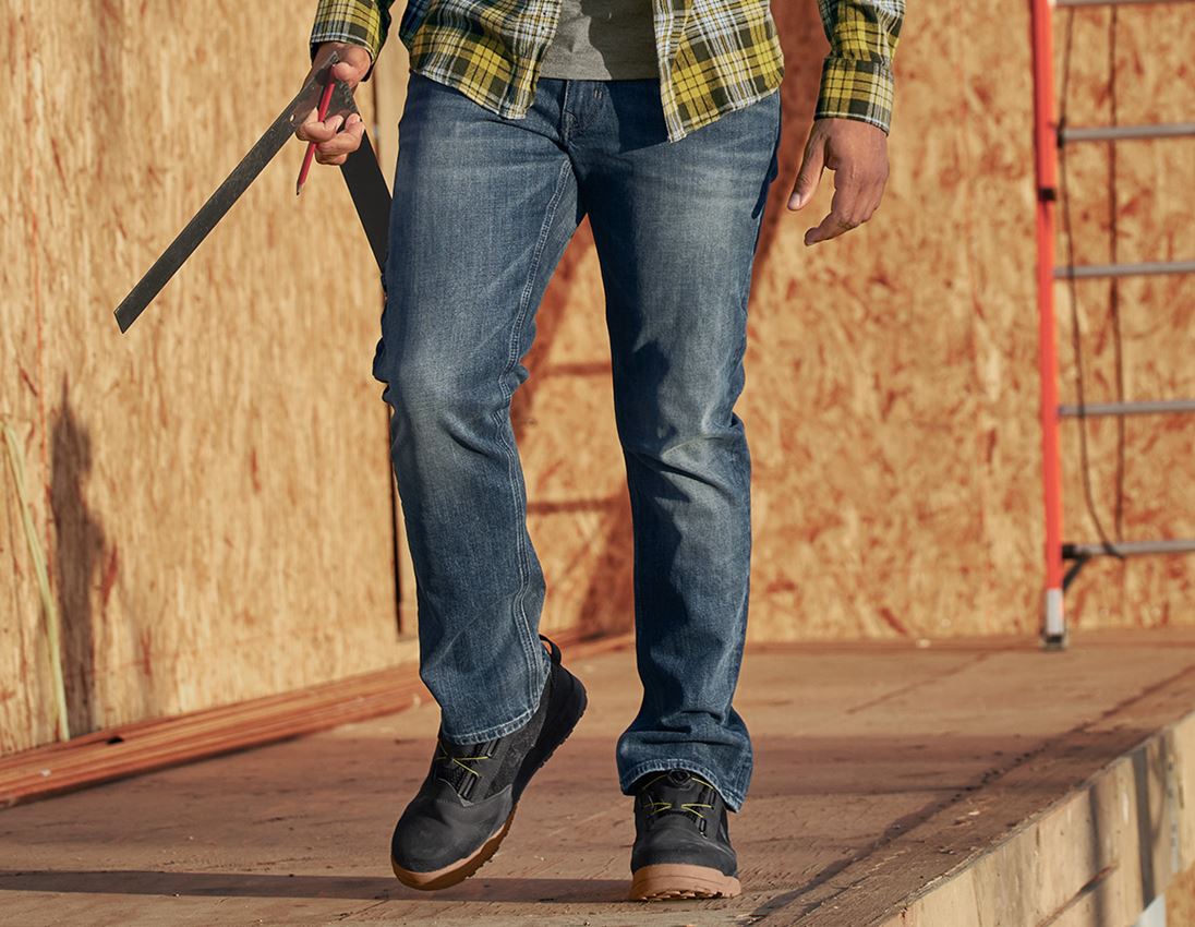 Hosen: e.s. 5-Pocket-Stretch-Jeans mit Zollstocktasche + mediumwashed