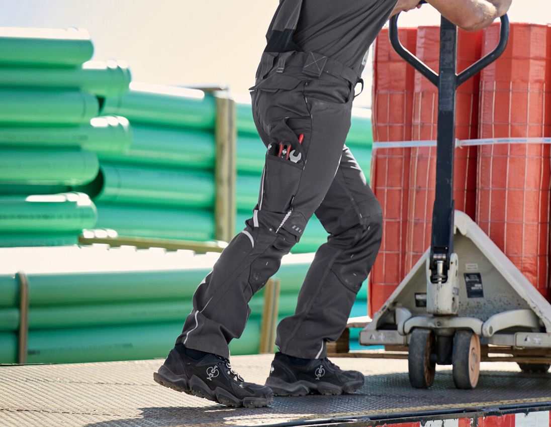 Maurer: Latzhose e.s.motion 2020 + anthrazit/platin 2