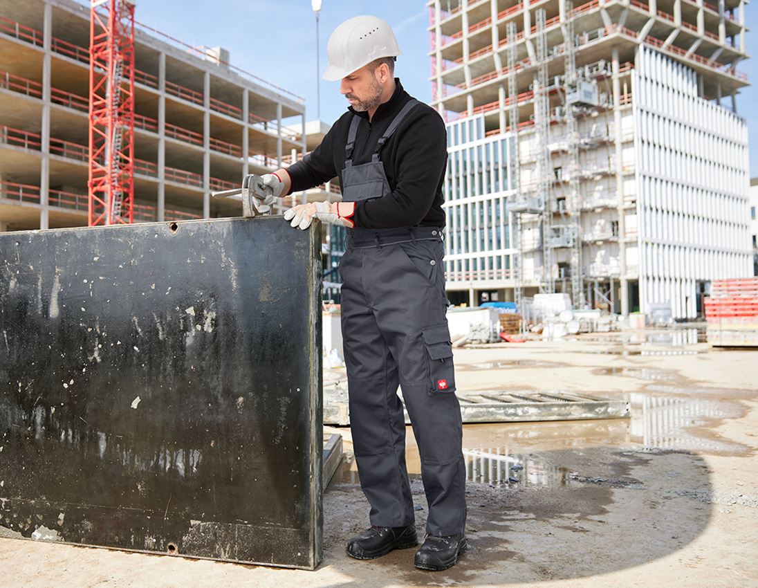 Hosen: Latzhose e.s.classic + grau