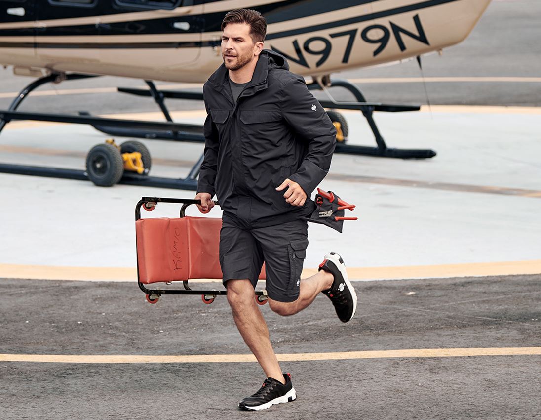 Hosen: Short e.s.concrete light + schwarz 1