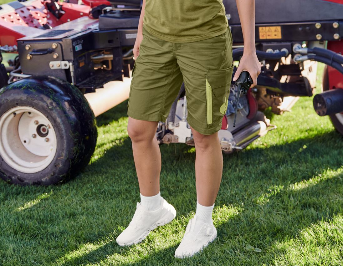 Hosen: Short e.s.trail, Damen + wacholdergrün/limegrün