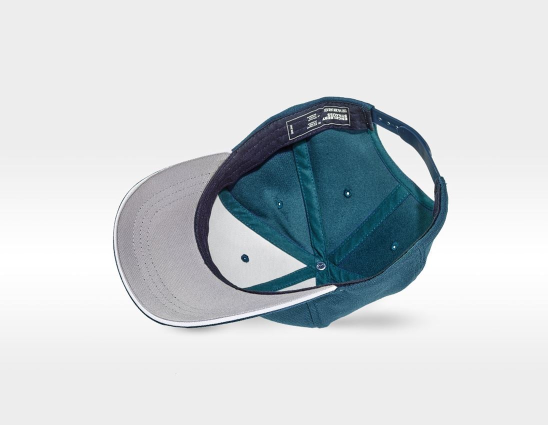 Themen: Cap e.s.motion 2020 + seeblau/platin 2