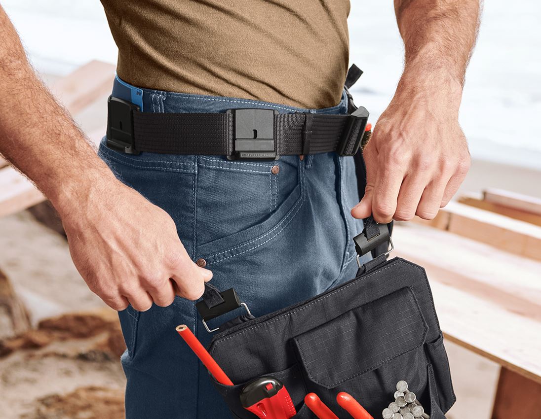 Accessoires: Gürtel e.s.tool concept + schwarz 1