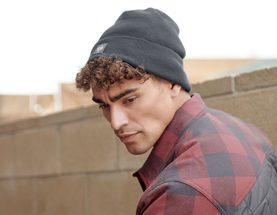 Accessoires: Bonnet tricoté e.s.iconic + gris carbone