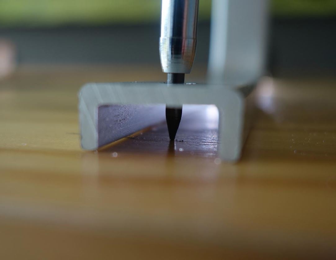 Outils de marquage: e.s. Marqueur pour trous profonds + graphite 6