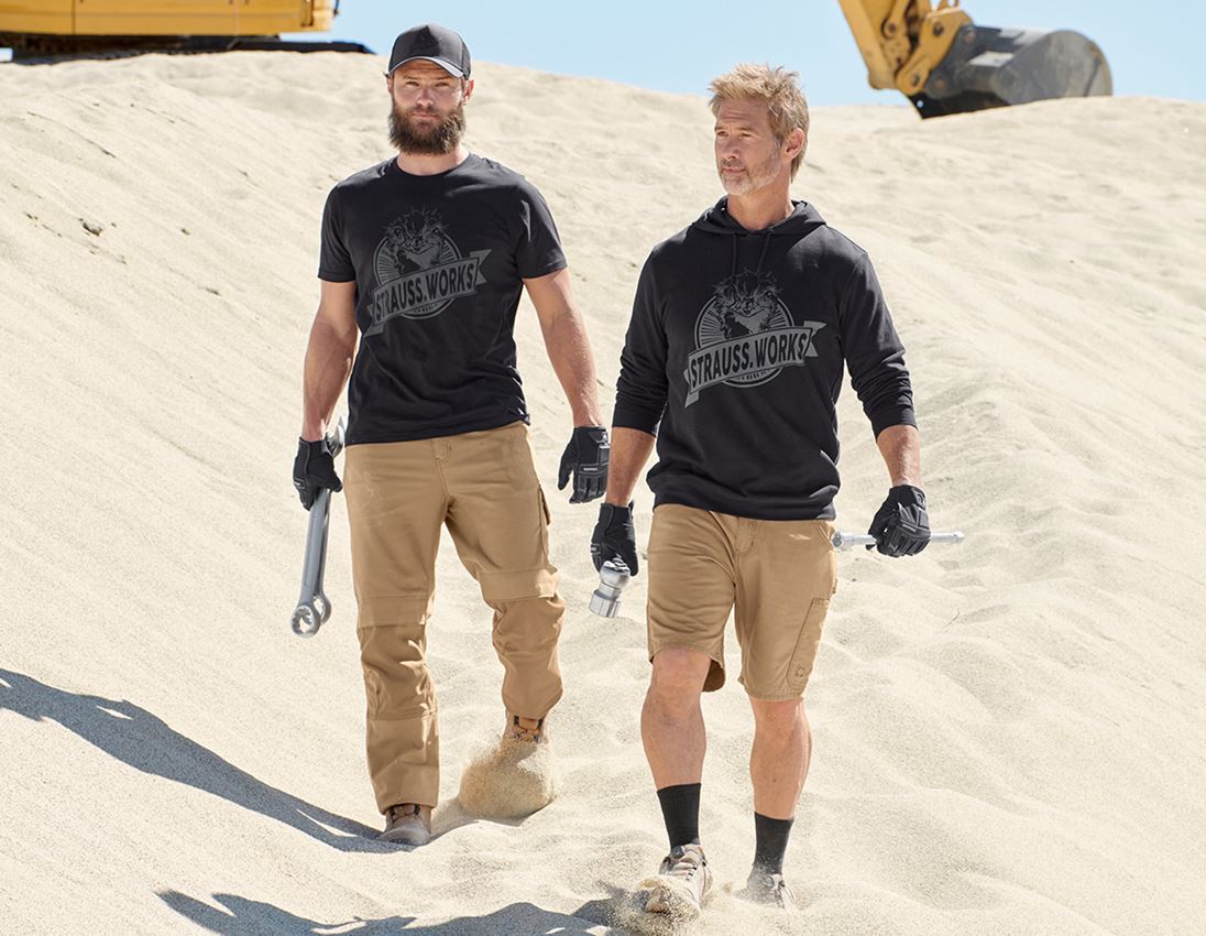 Oděvy: Mikina s kapucí e.s.iconic works + černá 3