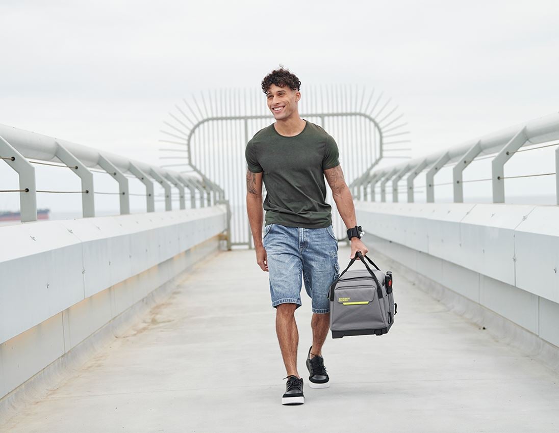 Témata: e.s. Pracovní džínové kraťasy + stonewashed 1