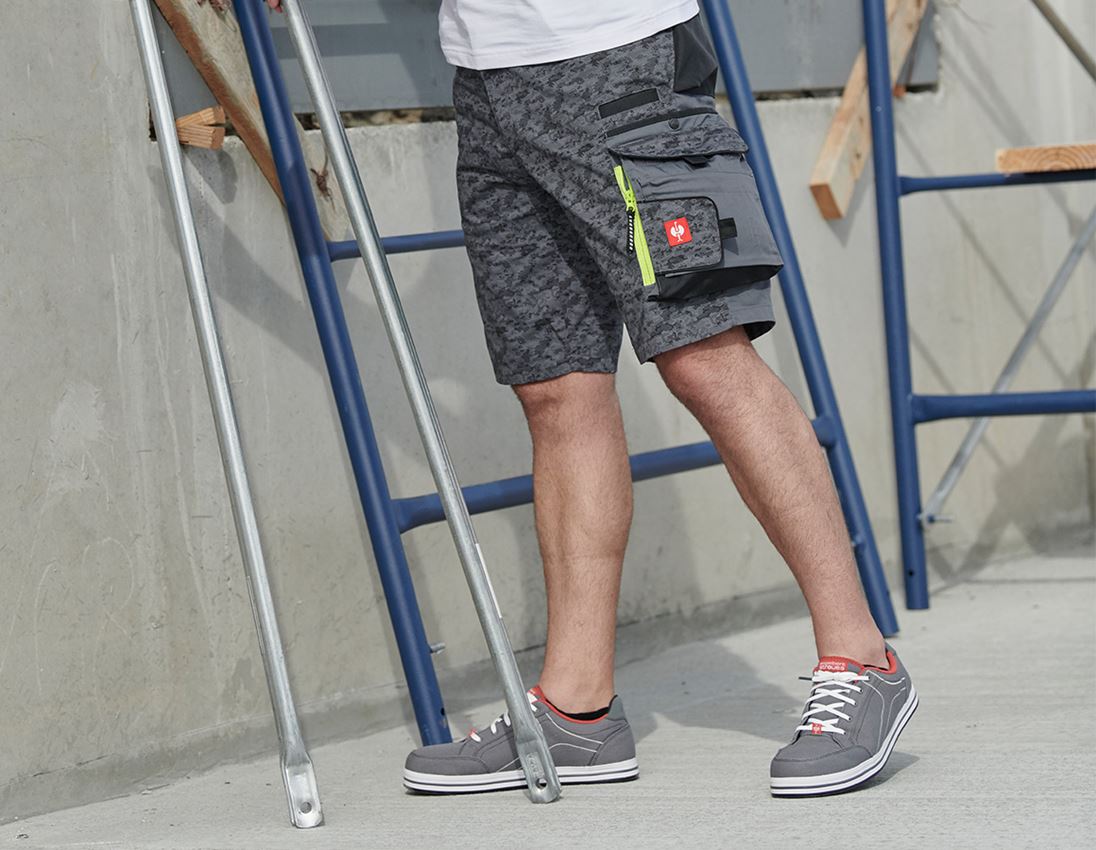 Pracovní kalhoty: e.s. Šortky Pixel + šedá/grafit/limetková