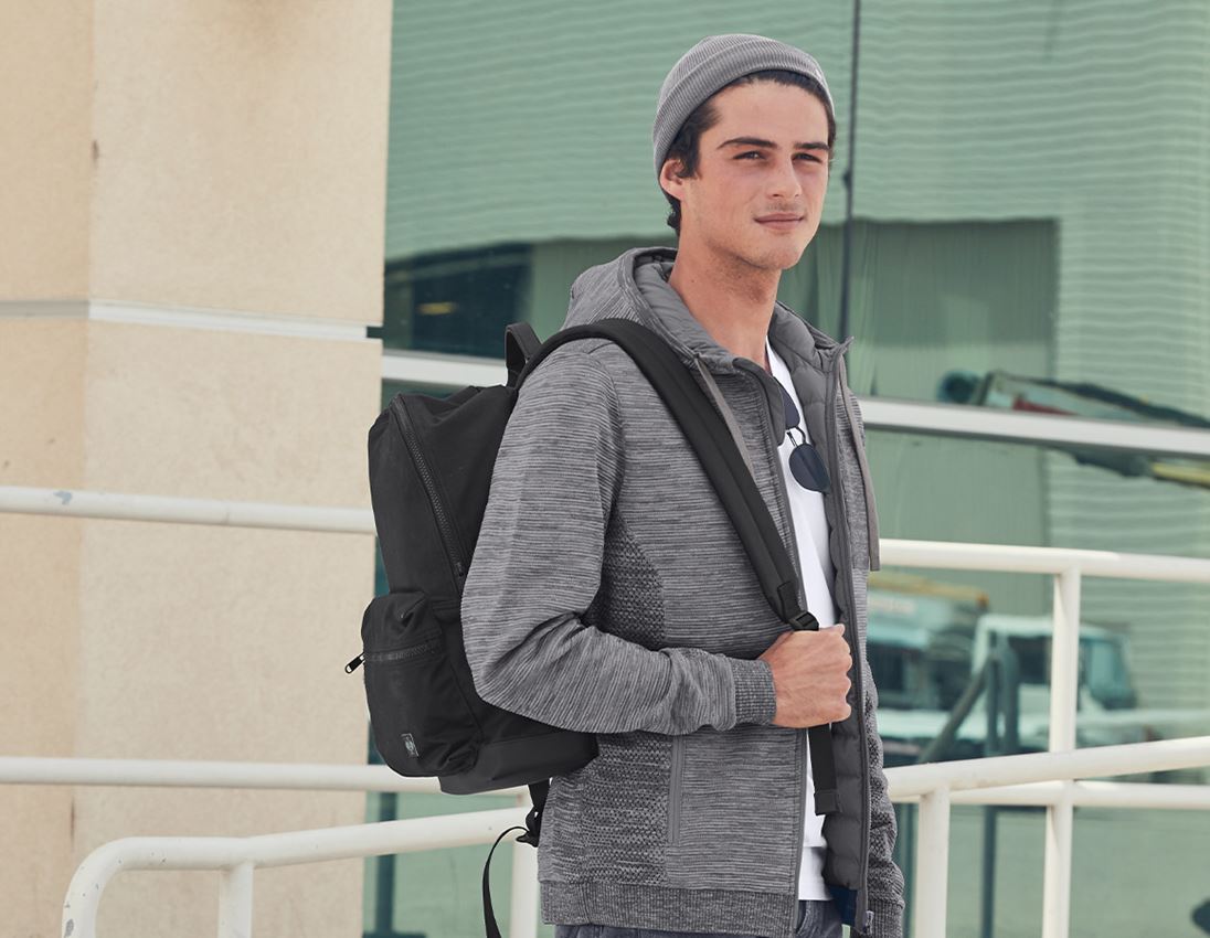 Doplňky: Backpack e.s.motion ten + oxidově černá